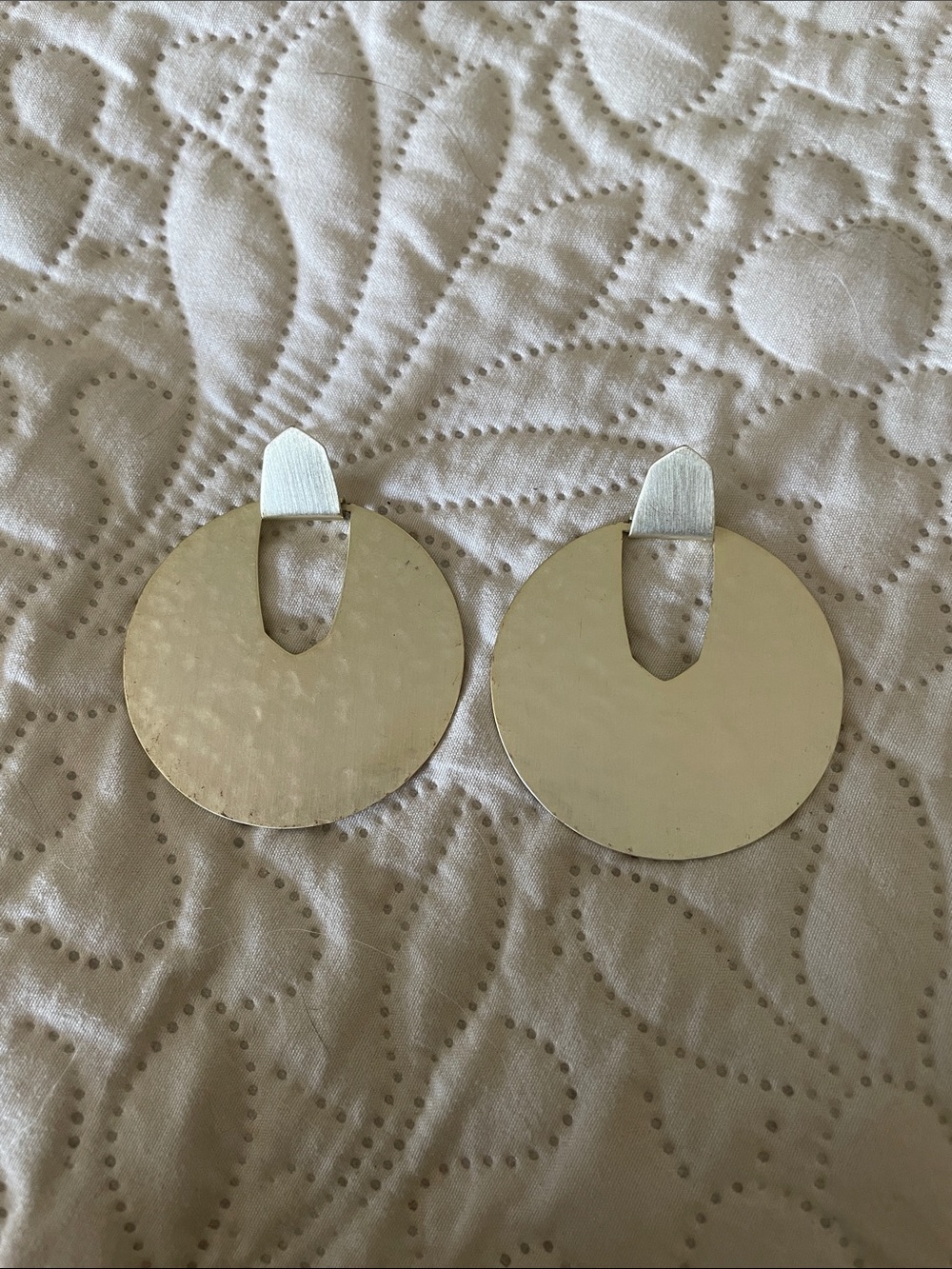 Kendra Scott Gold-Tone Round Disc Earrings